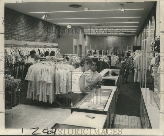 1969 Catherine's Stout Shoppe specialize in large sizes-Historic Images