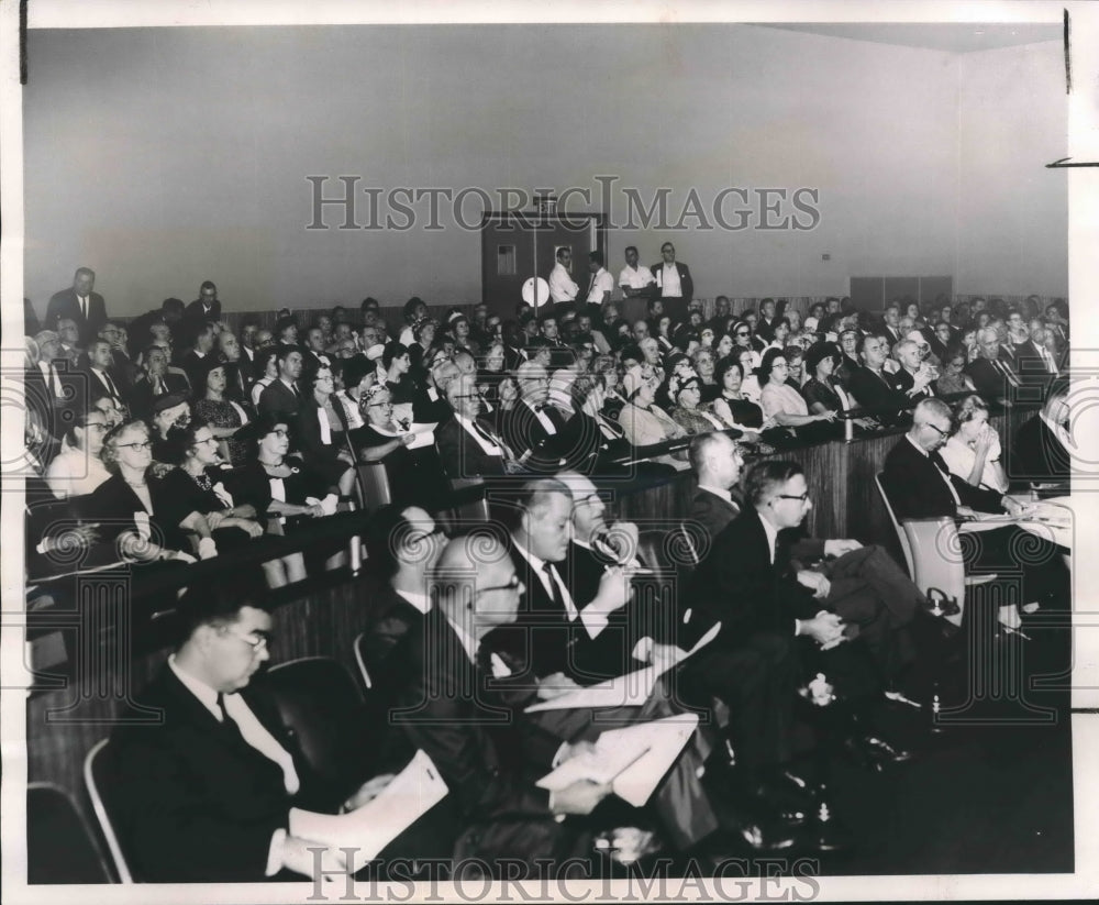 1963 Residents hear City Council arguments for Canal Streetcars-Historic Images