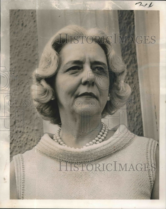 1965 Press Photo Mrs. Louis B. Claverie of the Women's Committee of New Orleans- Historic Images