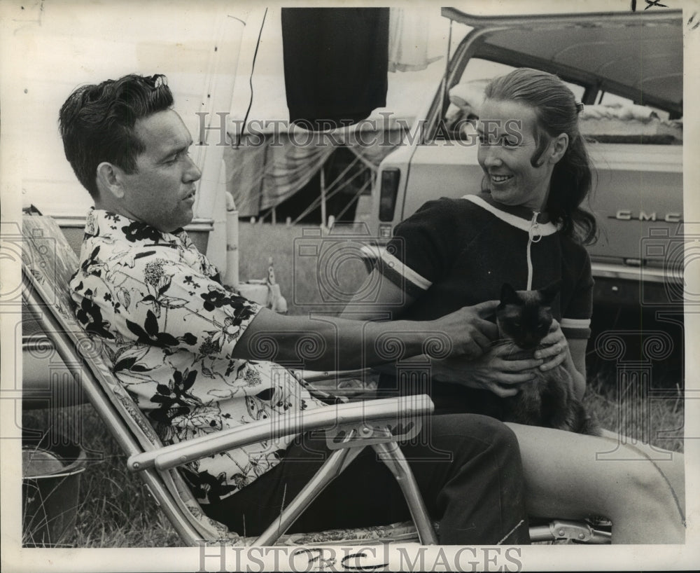 1968 Clyde Beatty-Cole Brothers Circus&#39; Mauricio Drogueet &amp; Wife - Historic Images