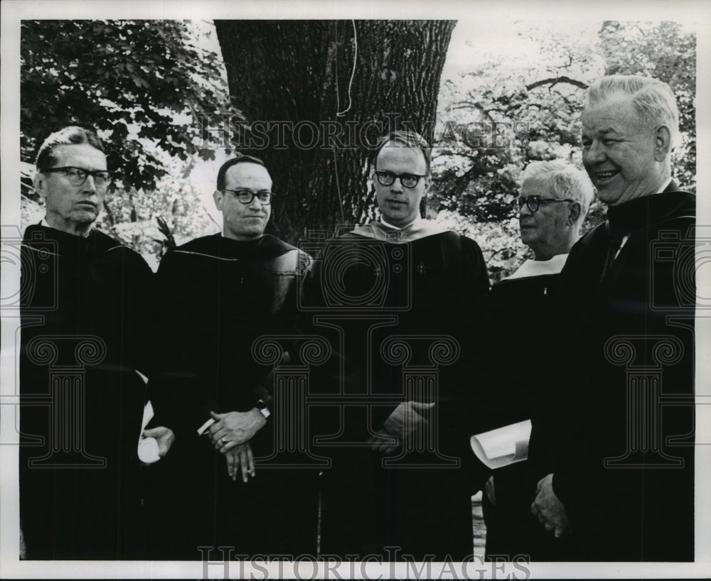 1968 4 men receive honorary degrees from Washington &amp; Lee University-Historic Images