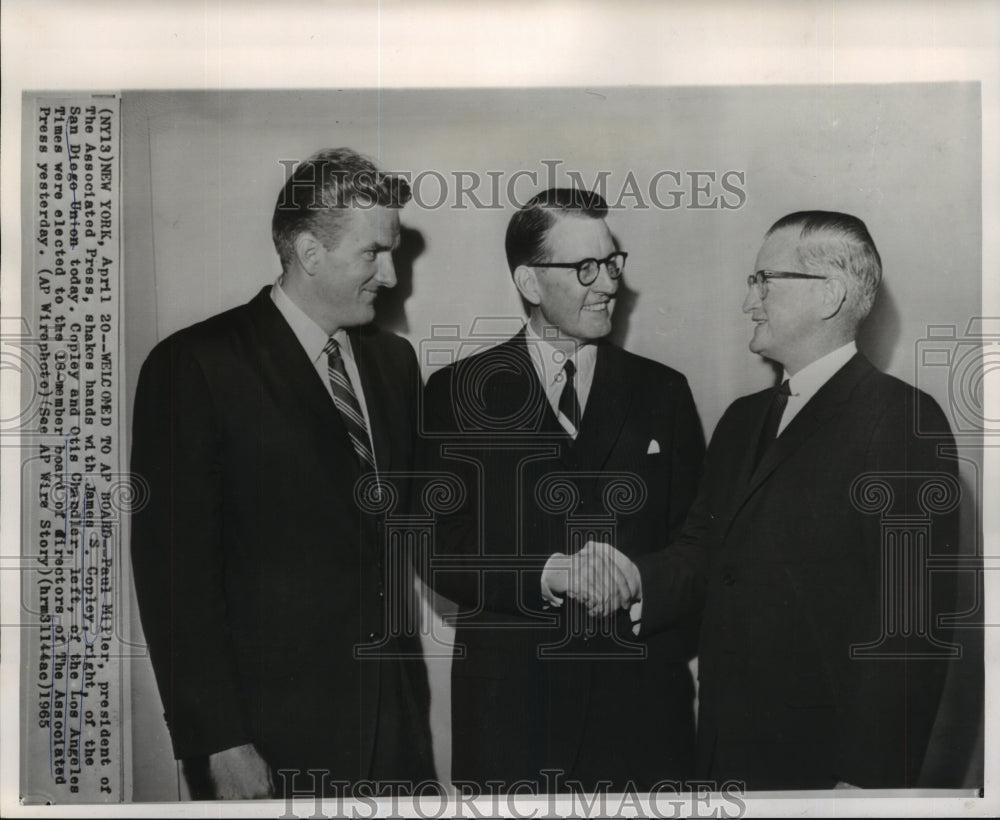 1965 Press Photo James Copley of San Diego Union with Associated Press Members-Historic Images