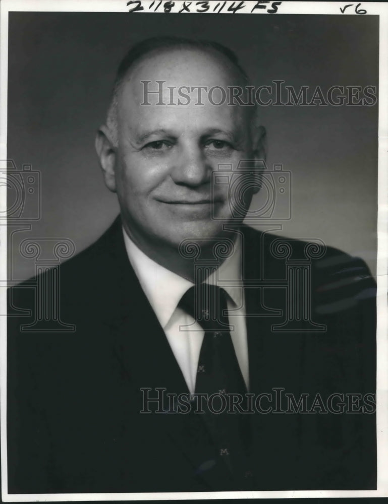 1977 Press Photo Harold W. Chase, Deputy Assistant Secretary of Defense- Historic Images