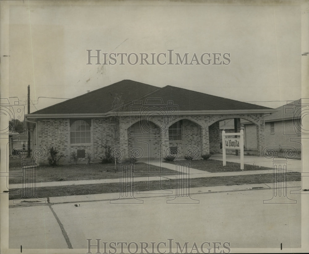 1968 A Clesi Development model home in Maplewood Park on West Bank - Historic Images