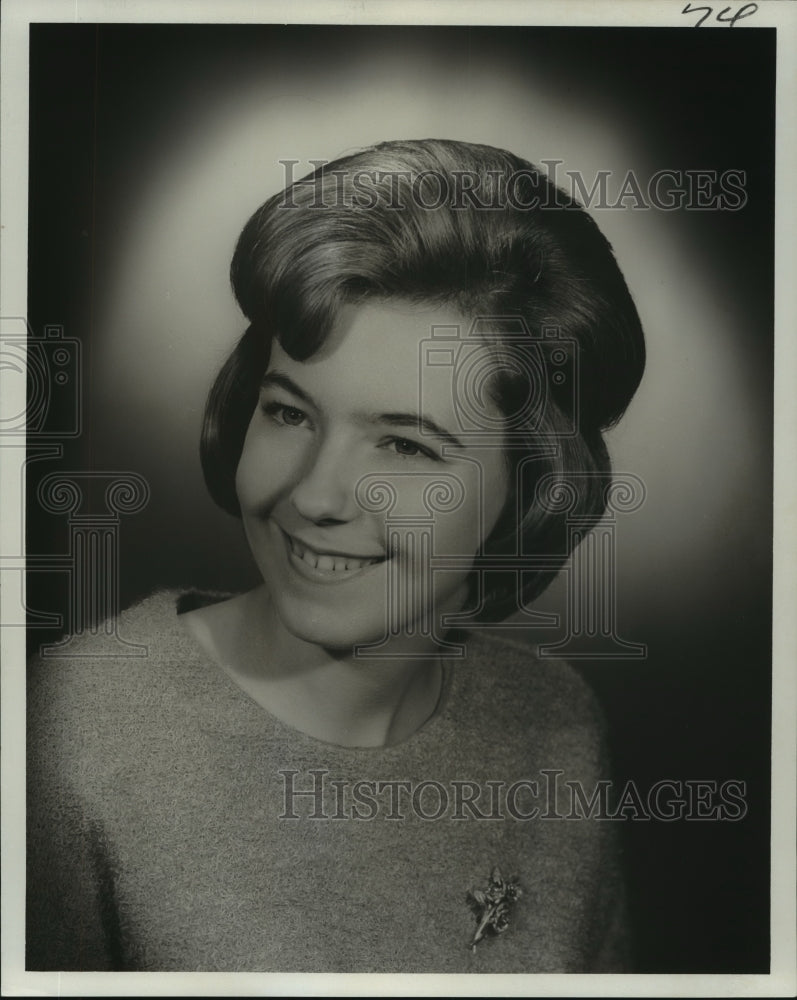 1966 Press Photo Jacqueline A. Collins, Queen - noa68596-Historic Images