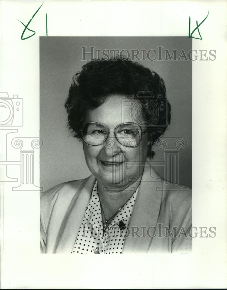 1957 Mrs. Joseph Clements, president of Cosmopal Club of New Orleans - Historic Images