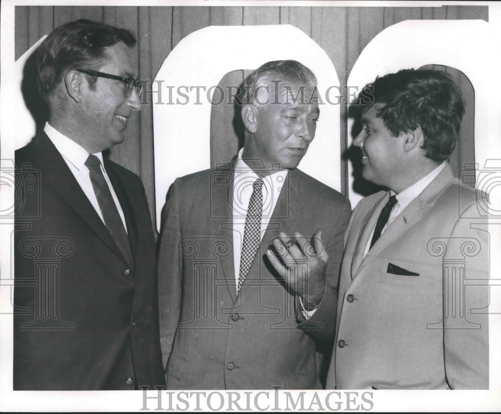 1968 Press Photo Richard Ryan, Bill Reed &amp; Dave Chandler of 100th SDX Chapter - Historic Images