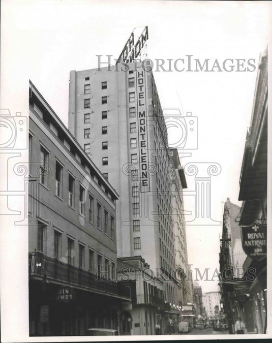 1966 Press Photo Improvised bed spread ladders on 14th floor of Monteleone Hotel - Historic Images