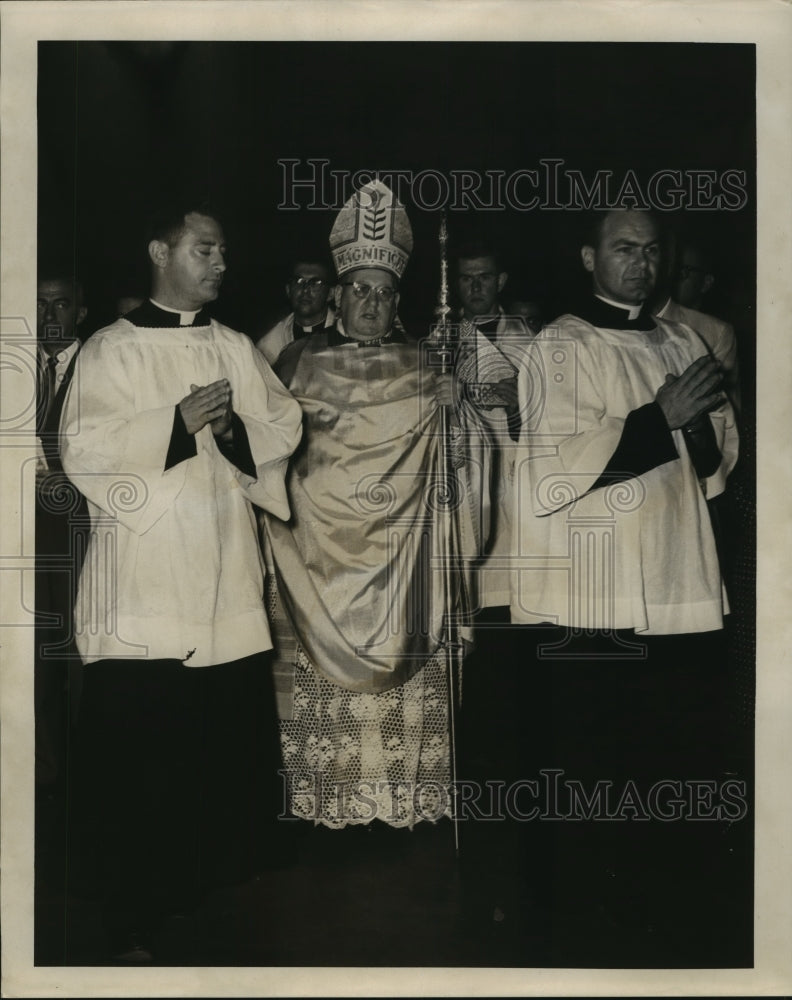 1965 Press Photo Archbishop John Patrick Cody and other priests. - noa71717 - Historic Images