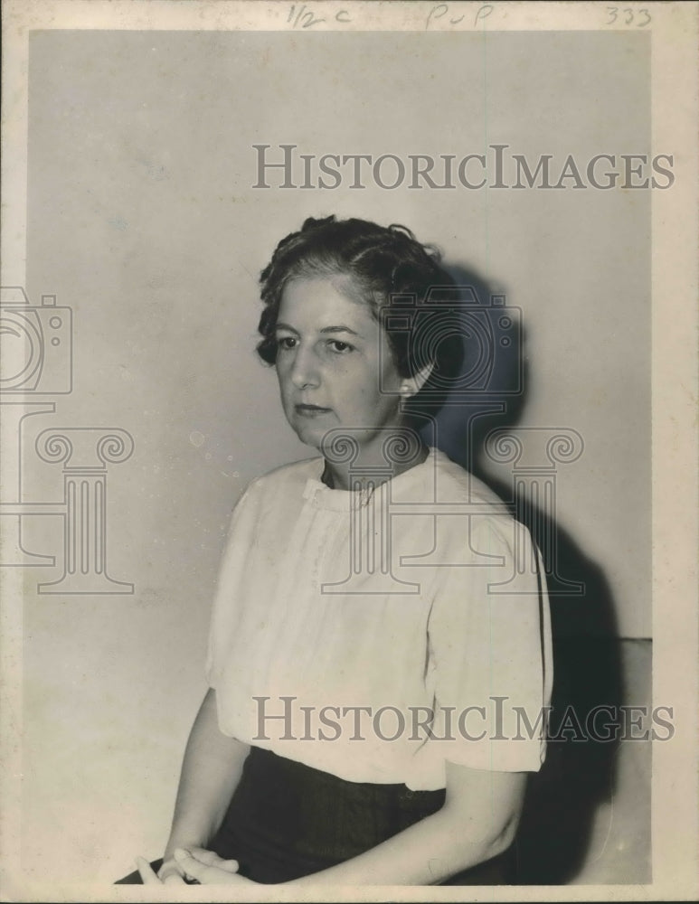 1944 Press Photo Catherine Cormier, president, Traffic and Transportation Club - Historic Images