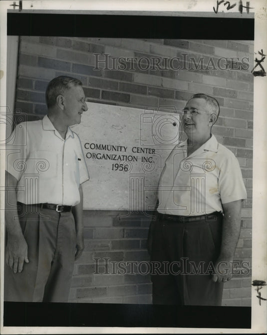 1961 Press Photo Covington Community Center's Elmo Rhodes and Jack Brown-Historic Images