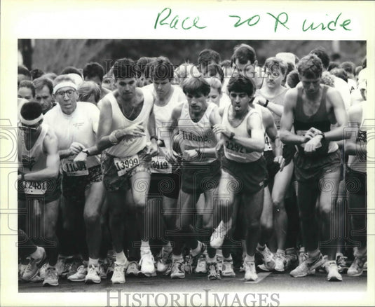 1994 Runners in the Crescent City Fall Classic 5K Race, New Orleans - Historic Images
