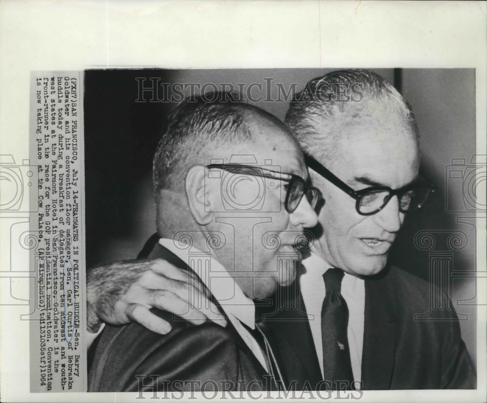 1964 Press Photo Senator Barry Goldwater &amp; Senator Carl Curtis in Huddle Talking - Historic Images