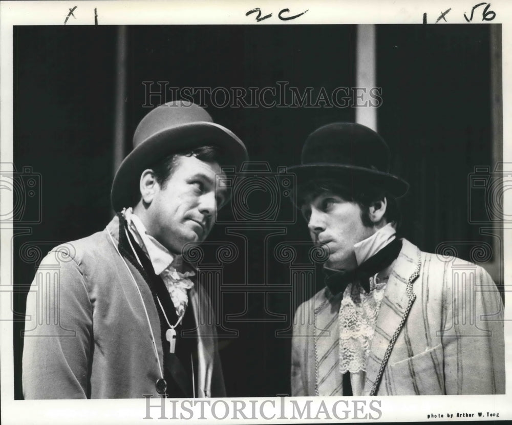 1968 Press Photo Actors in &quot;The Roar of the Greasepaint-The Smell of the Crowd&quot; - Historic Images