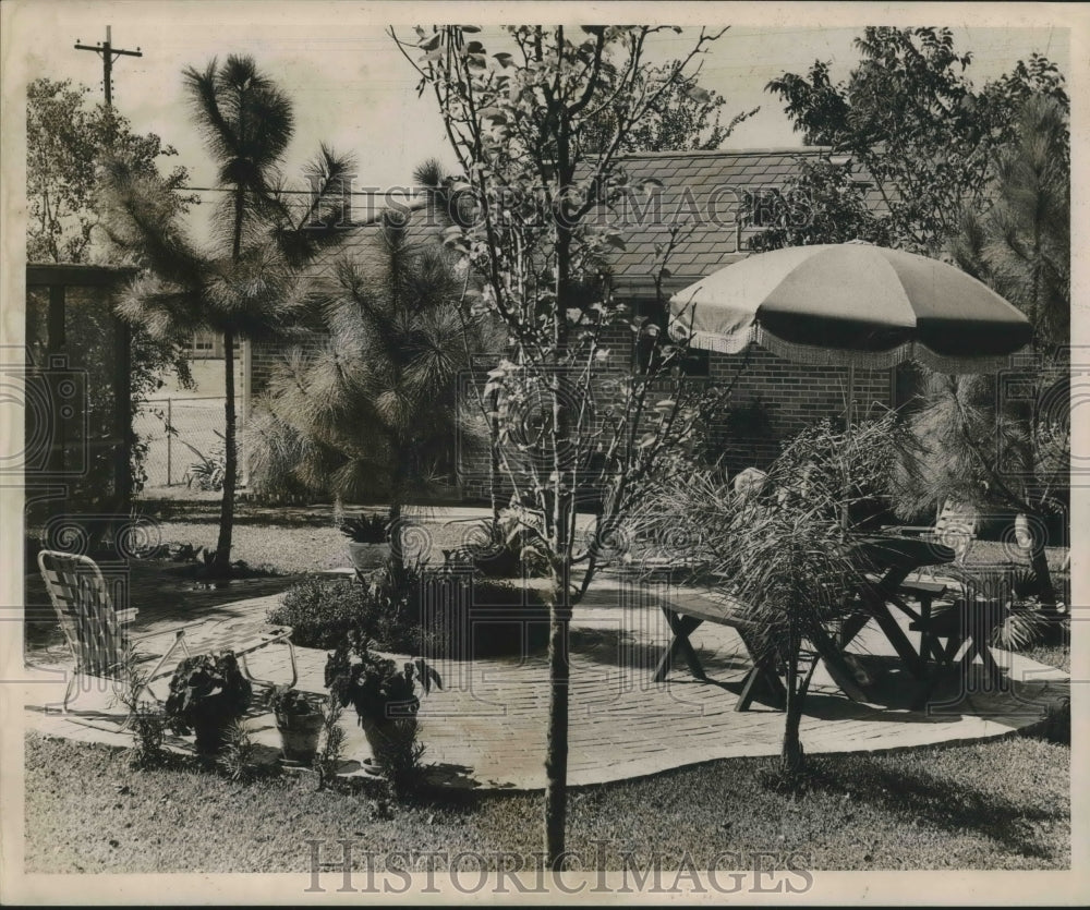 1961 Press Photo Patio Area at Home of Mrs. F. M. Copeland in Metairie - Historic Images