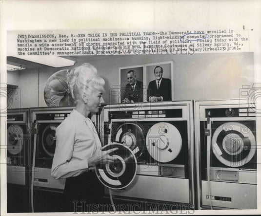 1965 Democratic National Headquarters Data Processing Computer - Historic Images