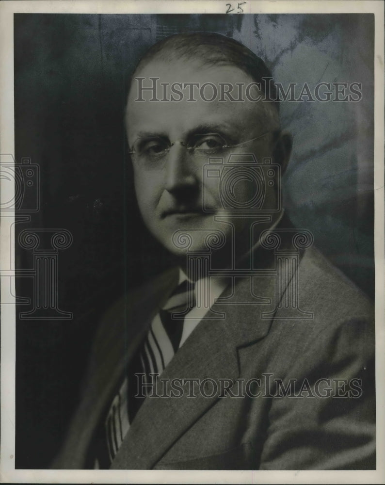 1948 Press Photo Hotel Dieu Medical Staff President Doctor Octave C. Cassegrain - Historic Images