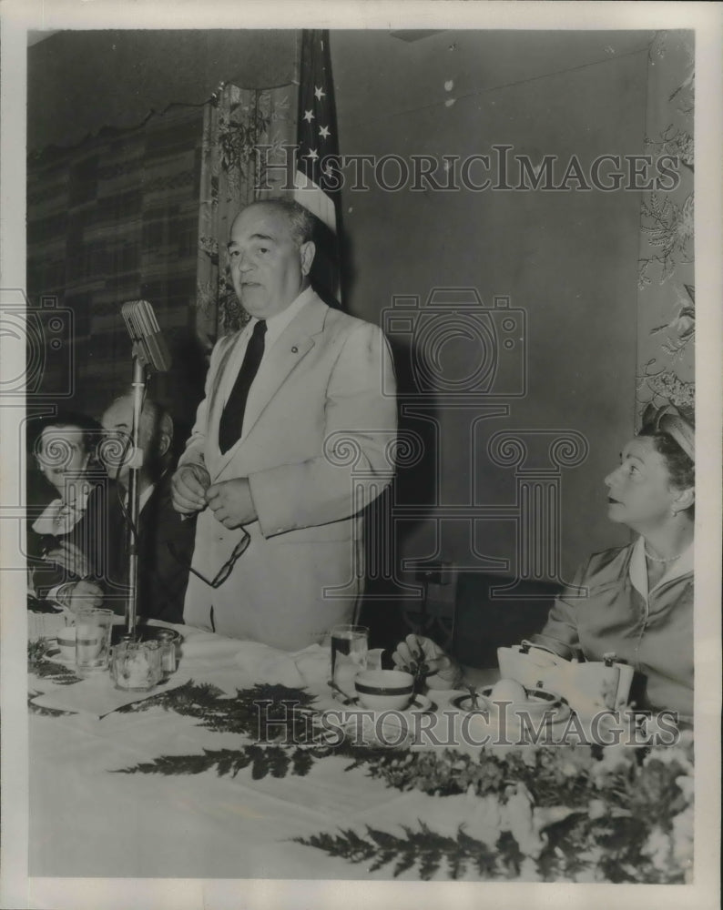 1956 Press Photo Edward Corsi, former U.S. Commissioner of Immigration - Historic Images