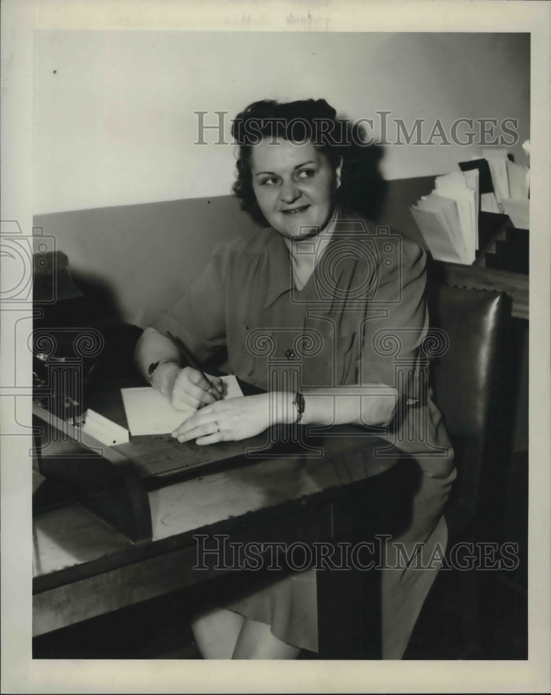 1946 Press Photo Ilse P. Correll of New Orleans - noa77745 - Historic Images