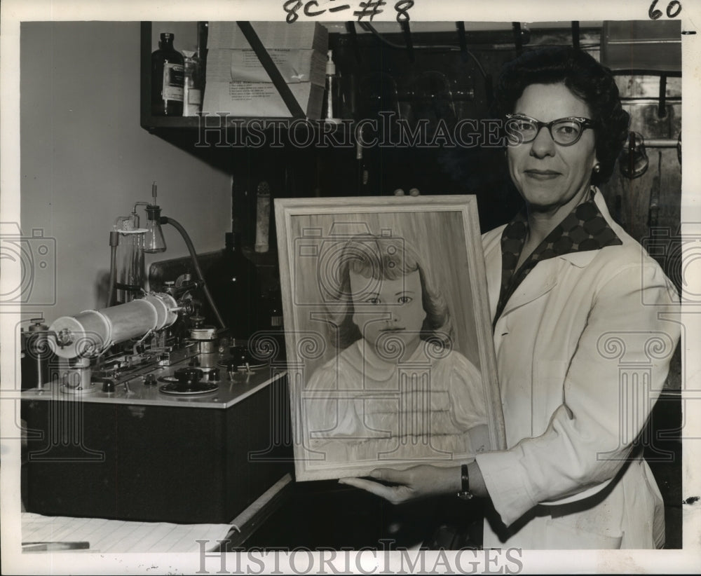 1961 Press Photo Mrs. Alva F. Cucullu, Chemist and Artist - noa78373 - Historic Images