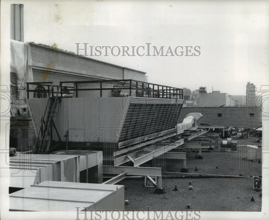 1968 Press Photo Municipal Auditorium's new air-conditioning unit - noa78392 - Historic Images