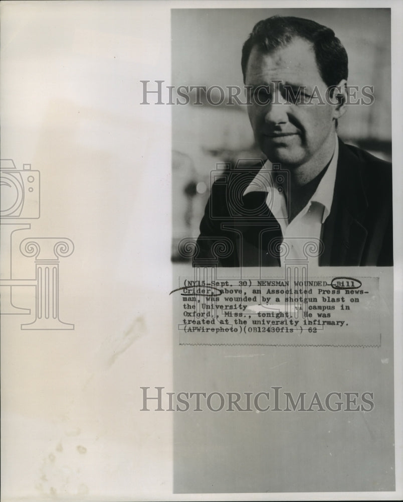 1962 Press Photo Bill Crider, an Associated Press newsman, wounded by a shotgun - Historic Images