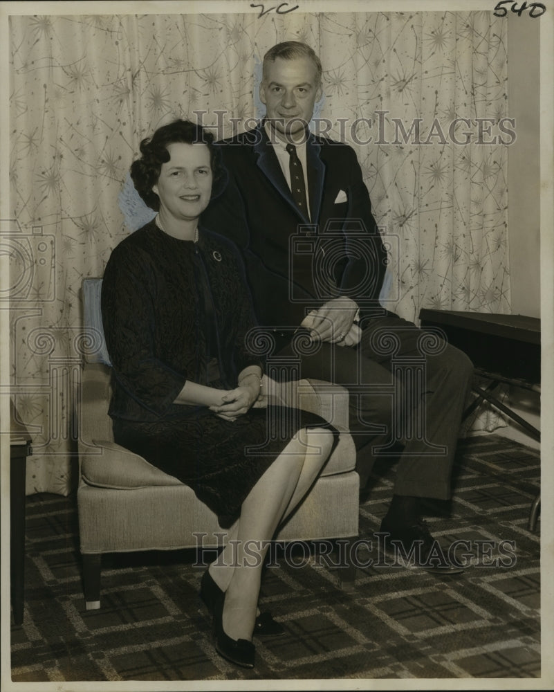 1963 Press Photo Mr. &amp; Mrs. John Cowell attend festivities of Carnival season - Historic Images