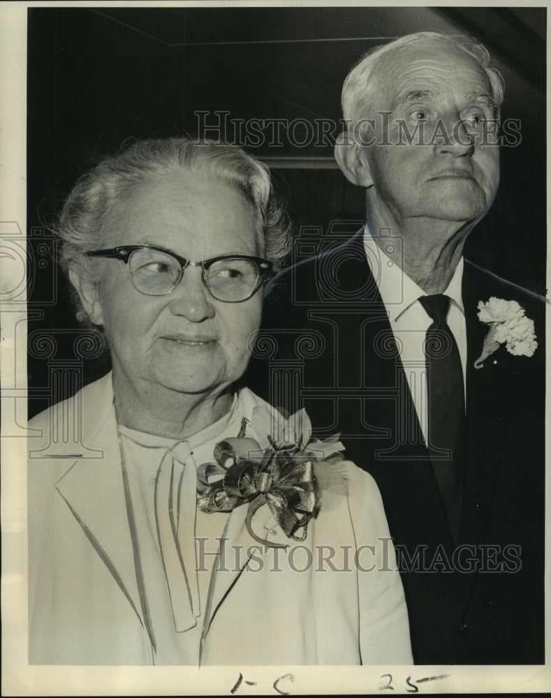 1967 Mr. and Mrs. Ernest J. Cupit, Sr 50th wedding anniversary - Historic Images