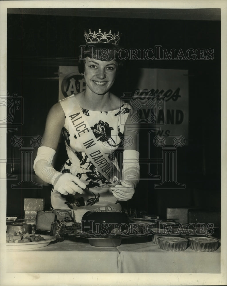 1966 Press Photo Miss Jo Ann Cupery, Dairy Queen - noa81099-Historic Images