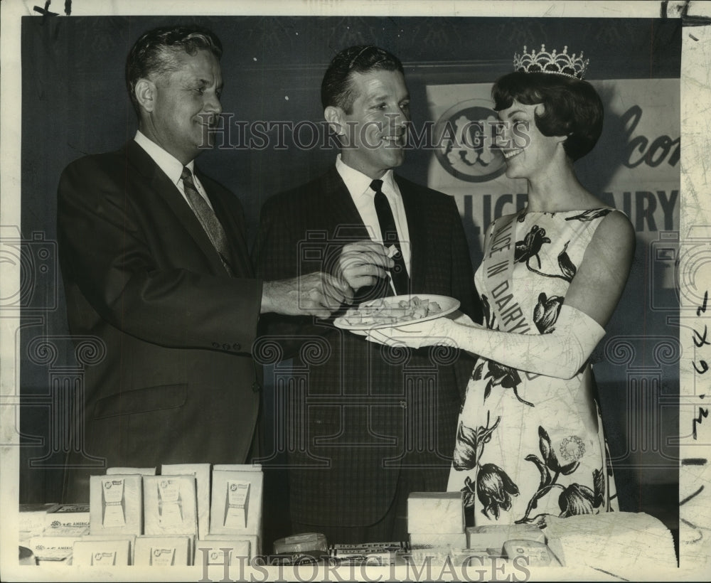 1966 Press Photo Jo Ann Cupery, Wisconsin&#39;s 1966 Alice in Dairyland and others - Historic Images