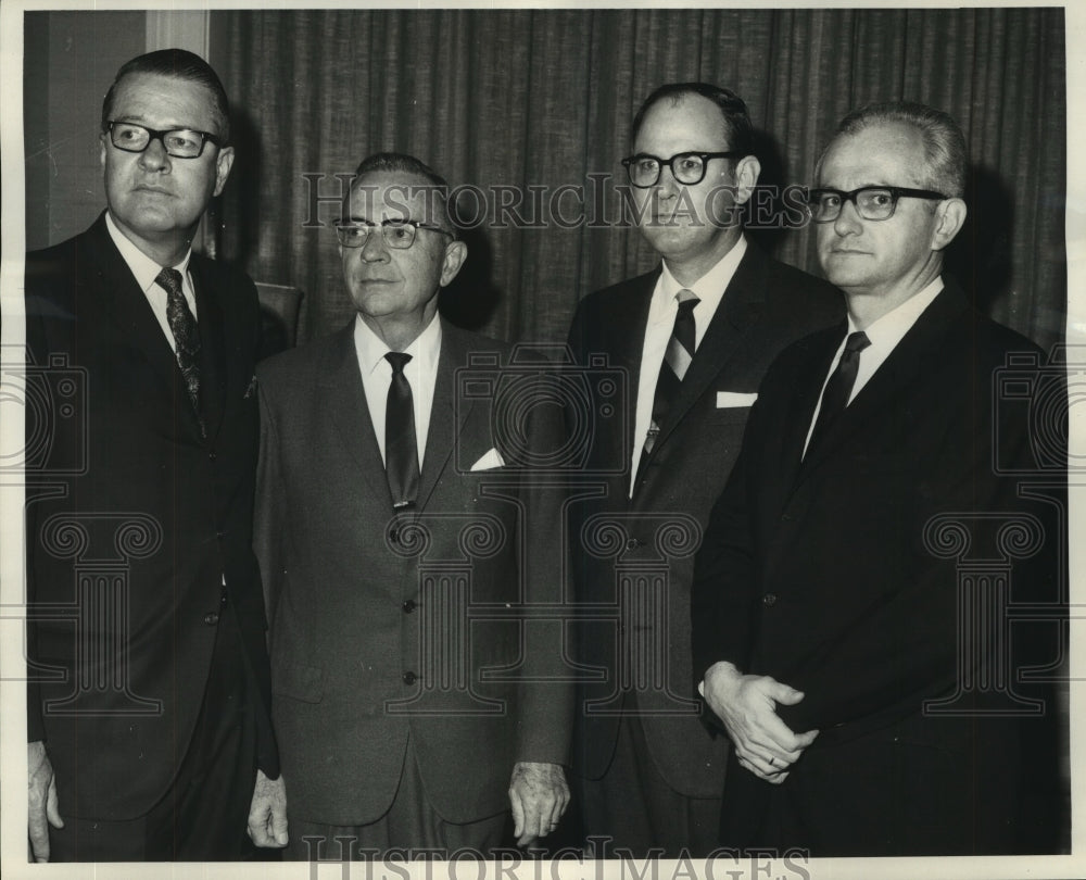 1968 Press Photo Baptist Hospital Staff officers at NOCC - noa82401 - Historic Images