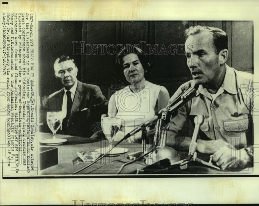 1970 Press Photo US Lieutenant Colonel Donald Crowley at Press Conference - Historic Images