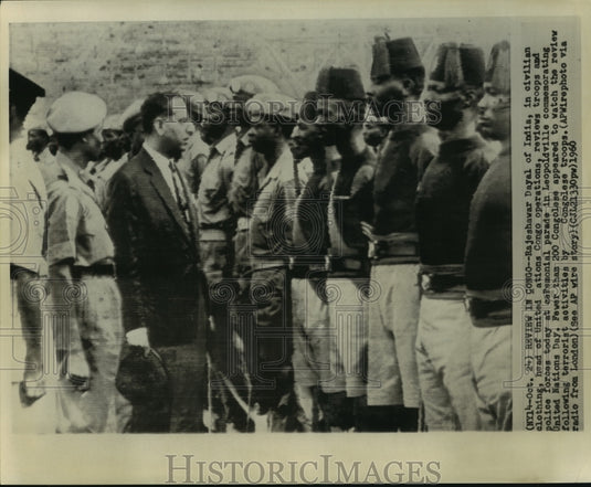 1960 Press Photo Rajeshawar Dayal reviews troops & police forces today in Congo. - Historic Images