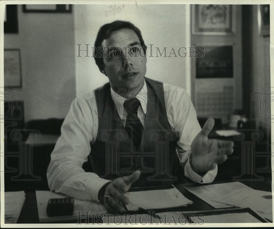 1979 Press Photo Quentin Dastugue, Commercial Real Estate Leasing and Managment- Historic Images