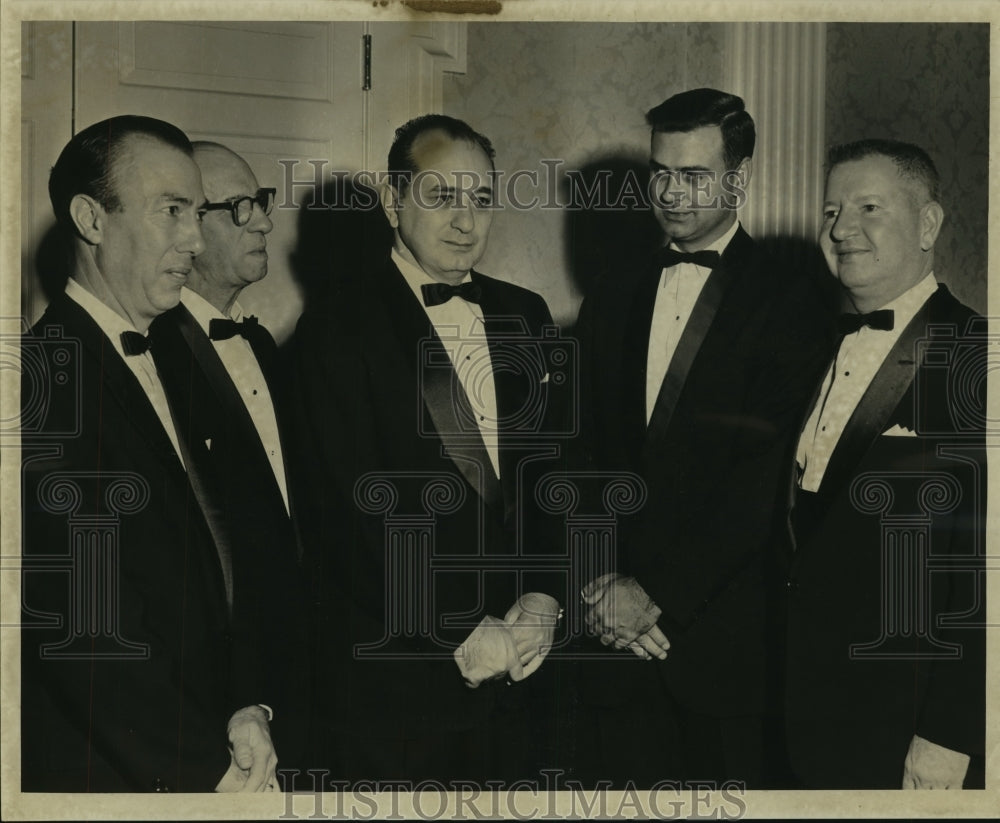 1962 Press Photo Hotel Dieu newly installed officers at New Orleans Country Club- Historic Images