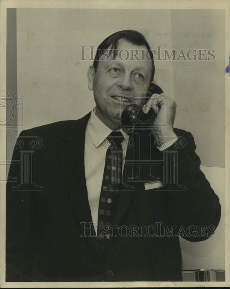 1960 Press Photo Former Gov. of LA, Jimmie H. Davis, is also a singer - Historic Images