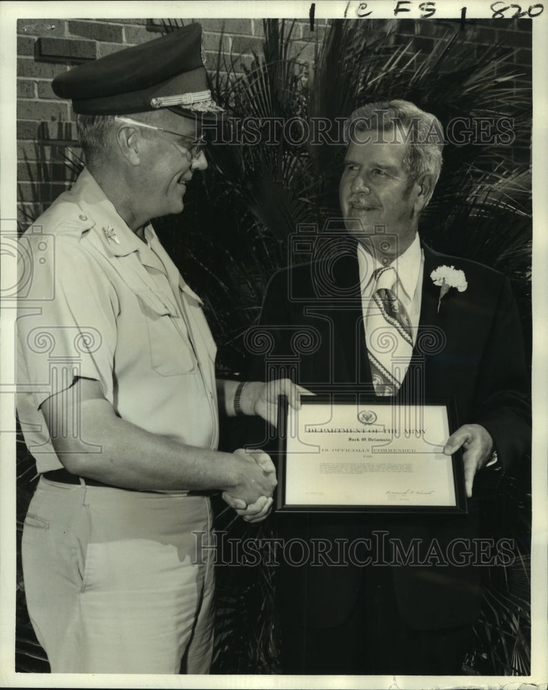 1972 Press Photo Retirement Ceremony of Jack O. Delamain - Historic Images