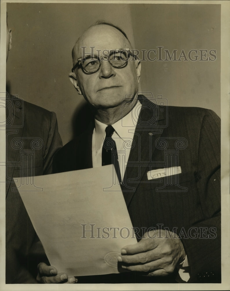 1959 Press Photo Jones S. Davis, named Pharmacist of the Year - noa85963 - Historic Images