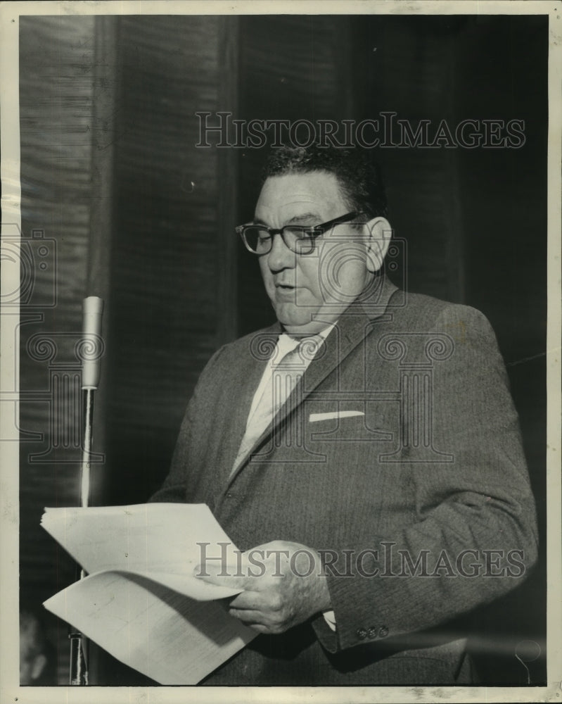 1959 Press Photo L. P. Davis Jr., chairman of the Gentilly Citizens Council. - Historic Images