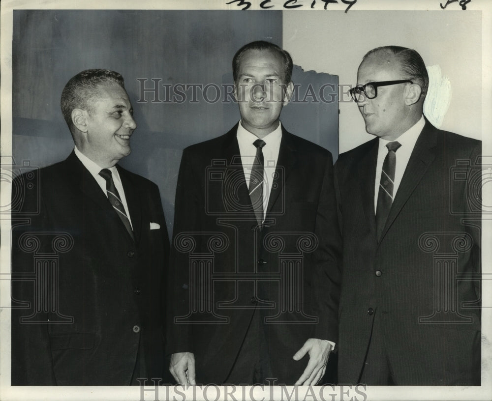 1968 Press Photo Frank Demarco and President of the South African Mari ...