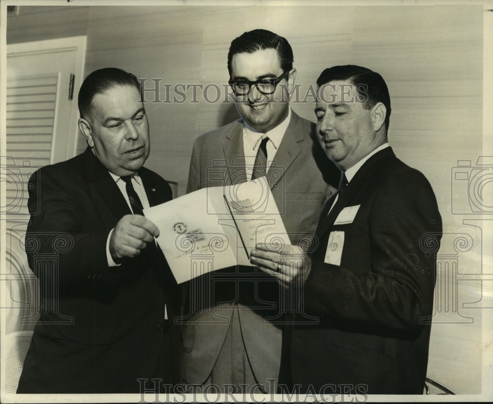 1966 Press Photo Toastmasters International delegates at Monteleone Hotel - Historic Images