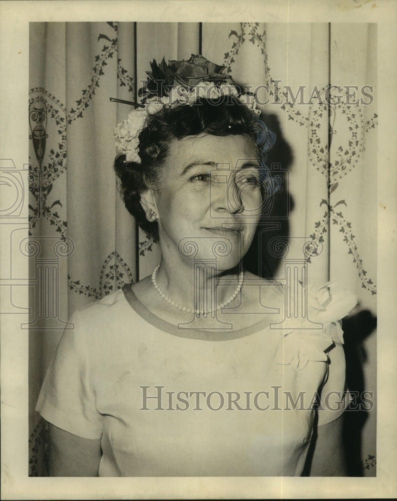 1965 Press Photo Mrs. Lawrence De Marcay, new president of the Pontalbans - Historic Images