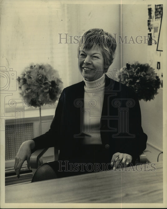 1965 Press Photo Denise, fashion designer, shows collection at Godchaux's Canal - Historic Images