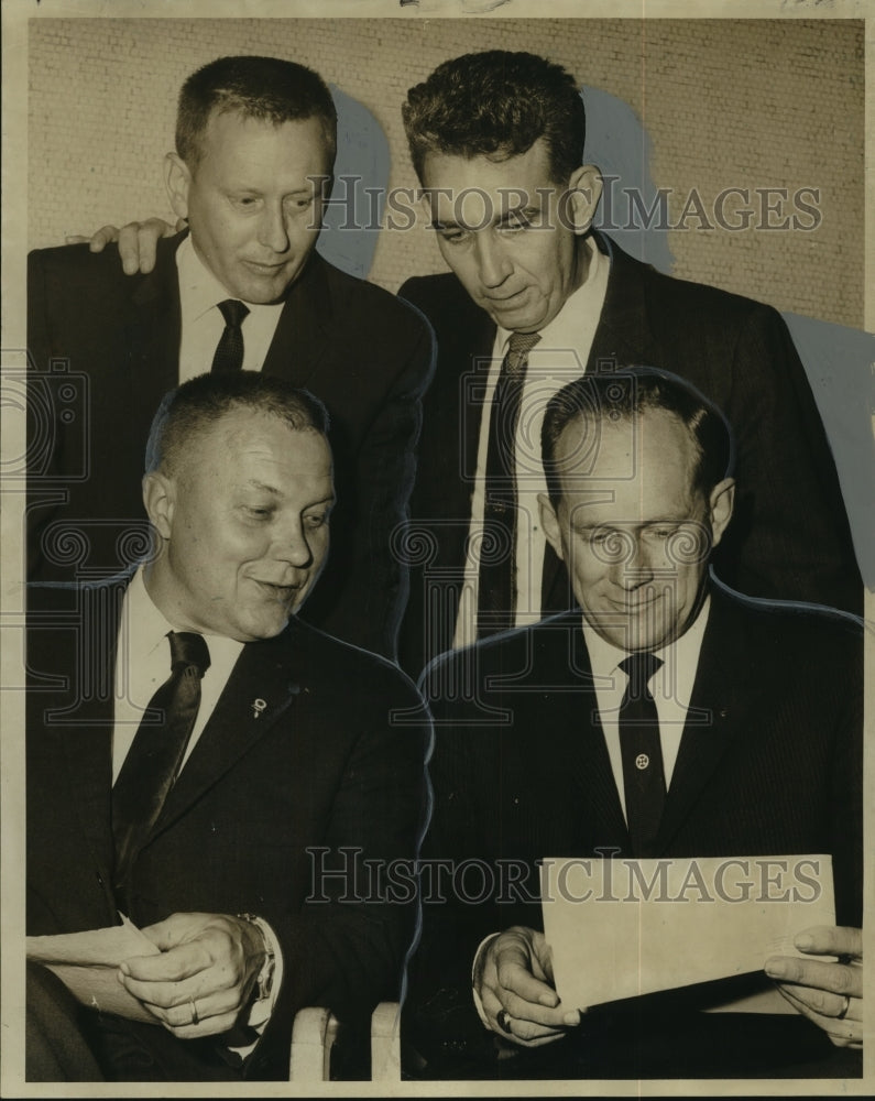 1961 Press Photo Petroleum Engineers Club of New Orleans newly elected officers-Historic Images