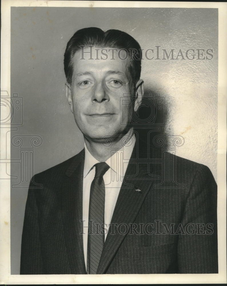 1959 Press Photo Dr. P.N. Devere, American Optometric Association president - Historic Images