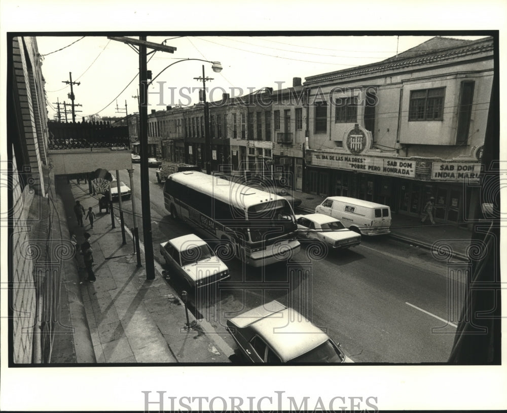 1980 Press Photo Traffic on Magazine Street - noa89222-Historic Images