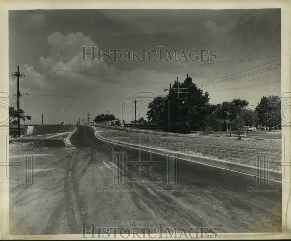 1960 Press Photo London Avenue canal Bridge - noa89542-Historic Images