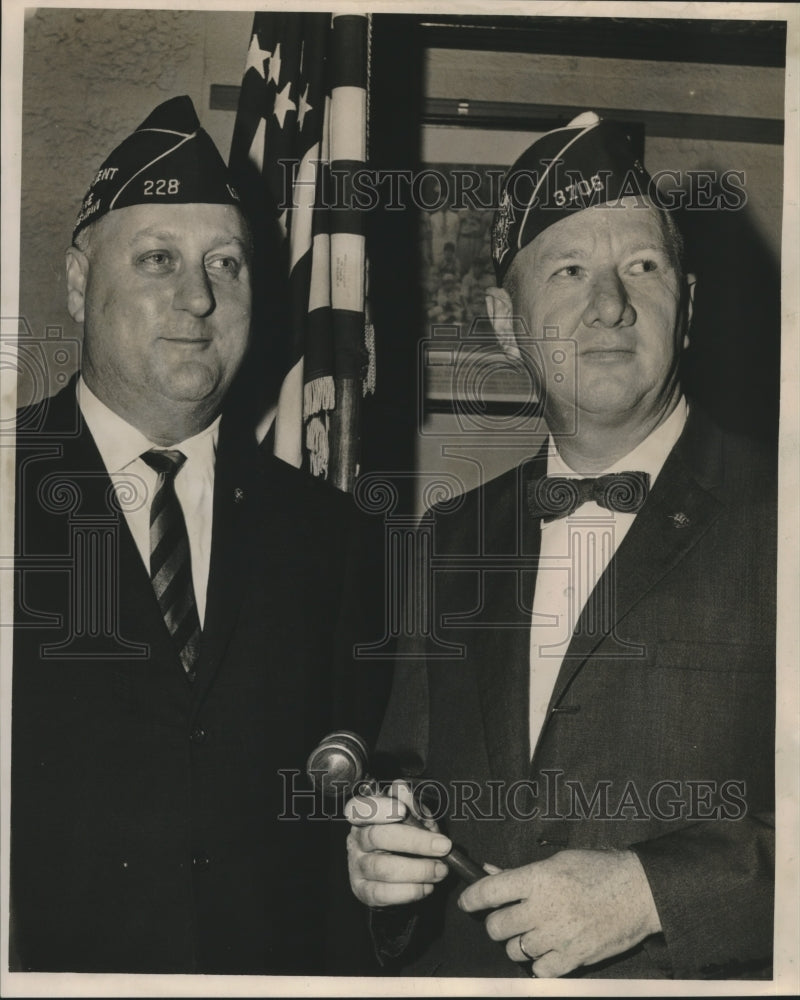 1962 Press Photo James H. Pfister and Joseph Di Giovanni, veterans - Historic Images