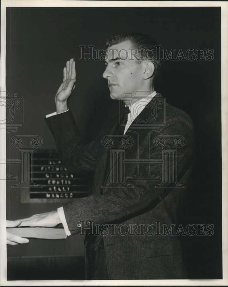 1963 Press Photo Wayne Dufour, sworn in at City Hall - noa91075-Historic Images