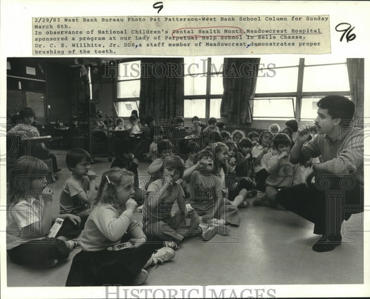 1983 Press Photo National Children's Dental Health Month at Meadowcrest Hospital - Historic Images